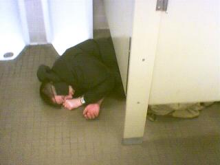 Passed out Drunk Guy of the year - See kids, you can be a passed out moron too!